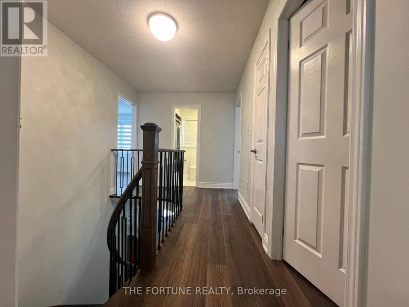 20 Grace Crescent — photo 20 of 36
