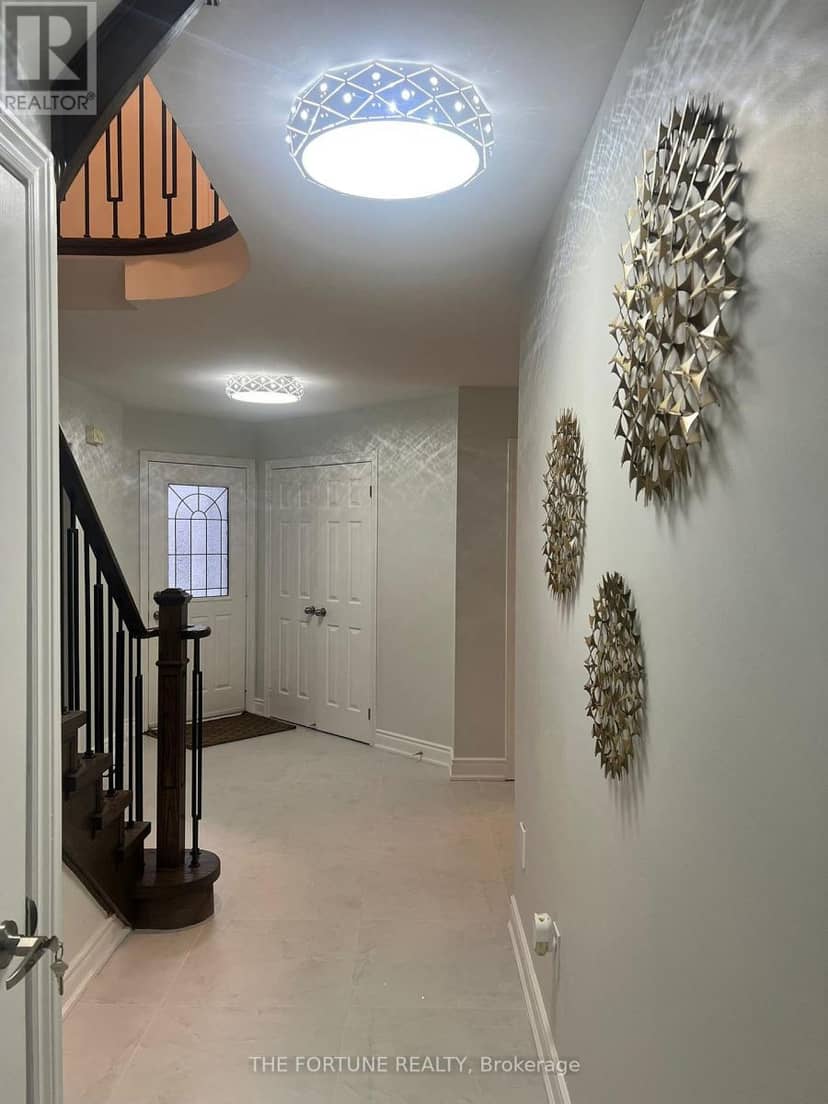 20 Grace Crescent, Barrie, photo 5