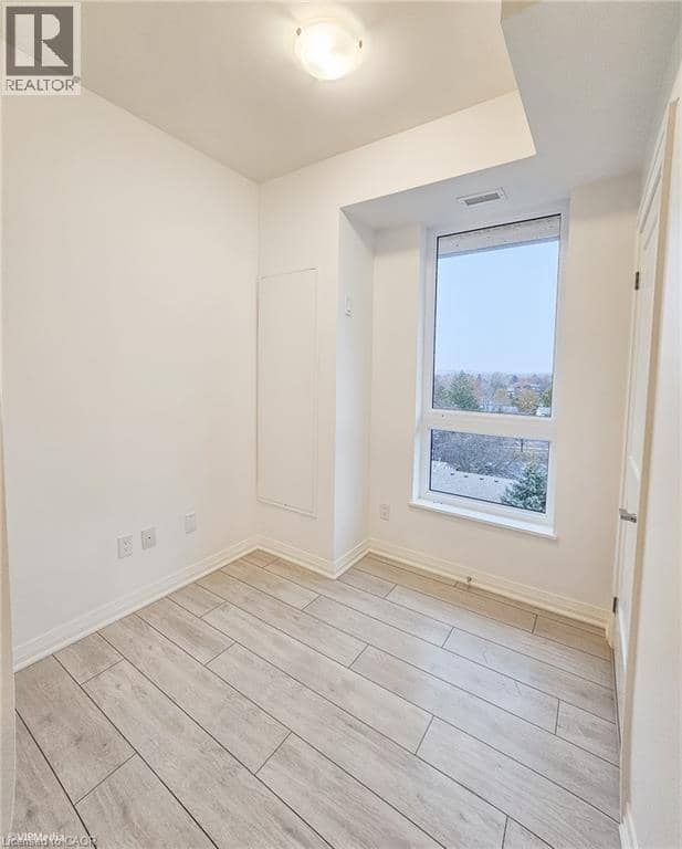 101 GOLDEN EAGLE Road Unit# 604, Waterloo, photo 7