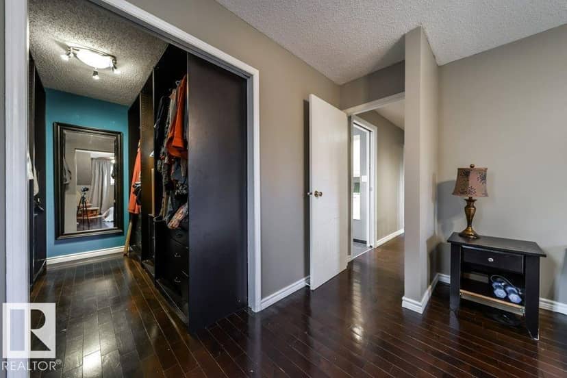 3815 36 AV NW — photo 40 of 40