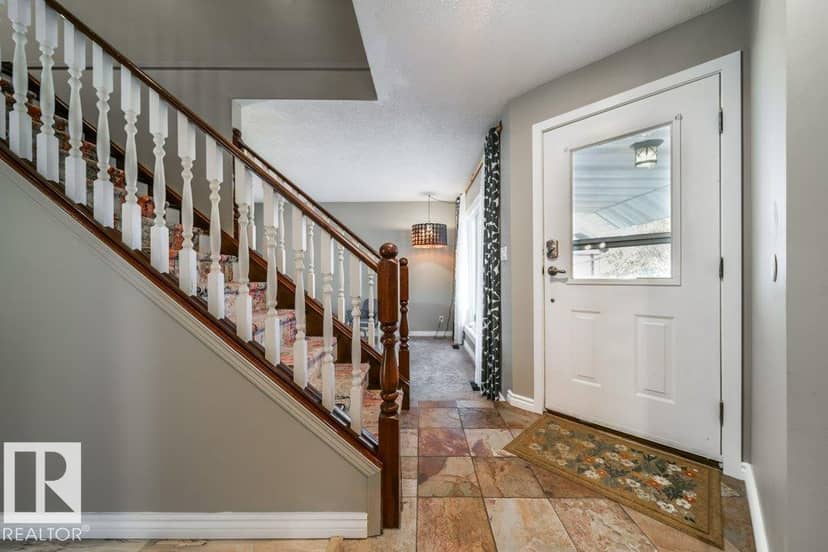 3815 36 AV NW, Edmonton, photo 4