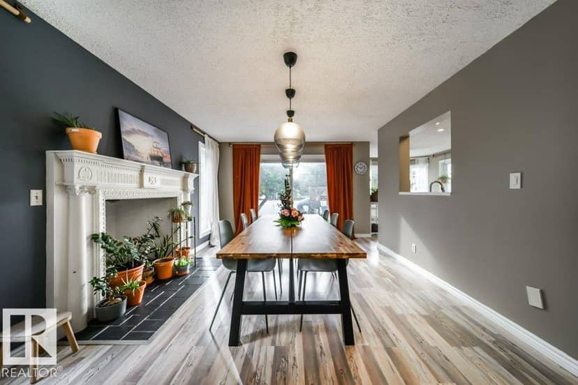 3815 36 AV NW — photo 15 of 40