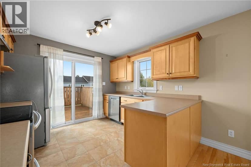 34 Monique Street — photo 12 of 40