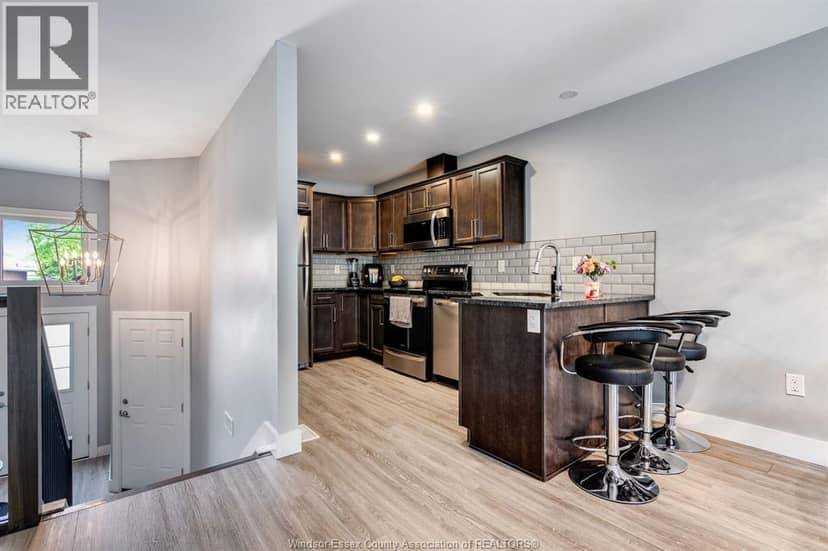 56 Mill STREET East Unit# A, Leamington, photo 3