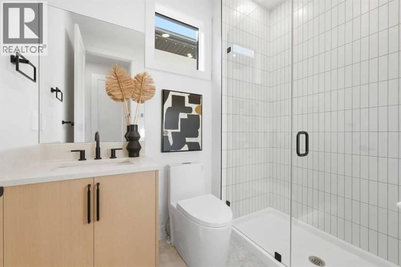2233 2 Avenue NW — photo 34 of 40