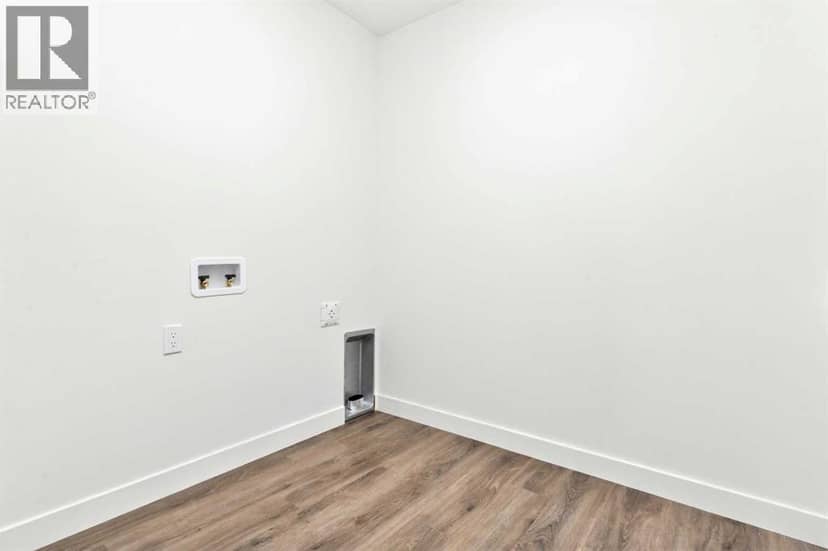 130 Norseman Close — photo 34 of 40