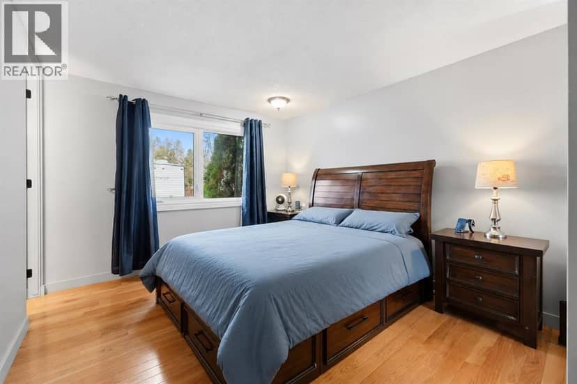 82 Baird Street — photo 9 of 30