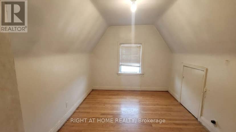 37 Deforest Road E — photo 7 of 9