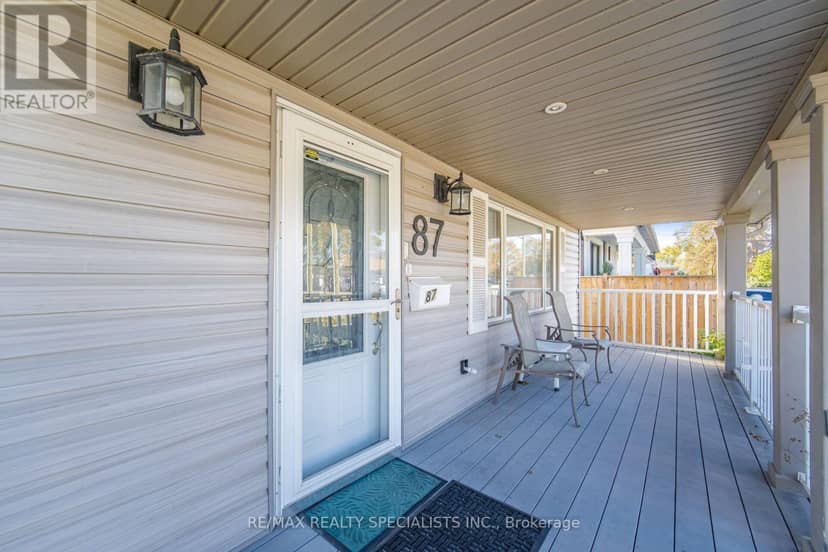 87 Woodward Avenue, Brampton, photo 3