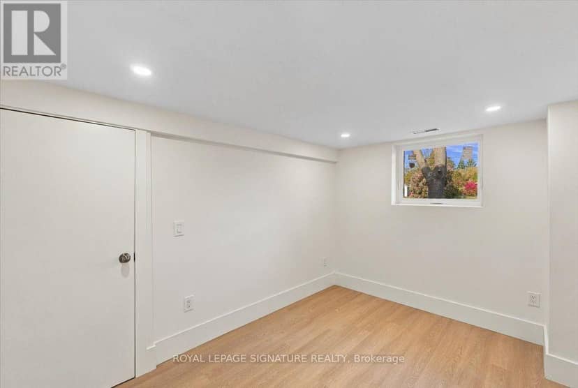 7 Parkside Drive — photo 18 of 33