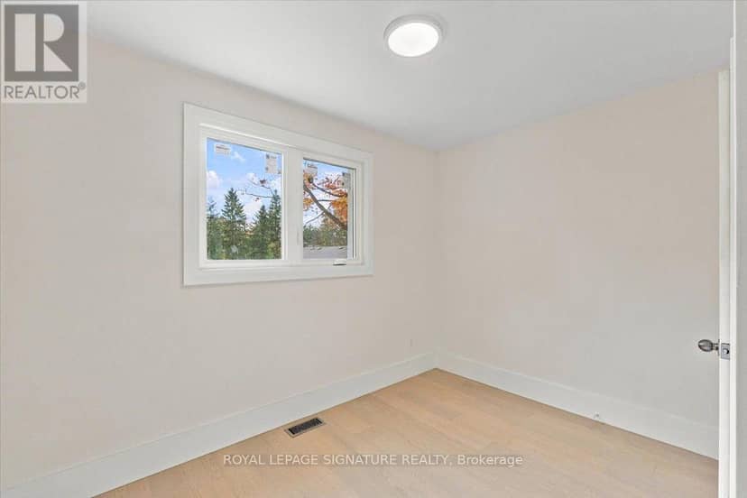 7 Parkside Drive — photo 14 of 33