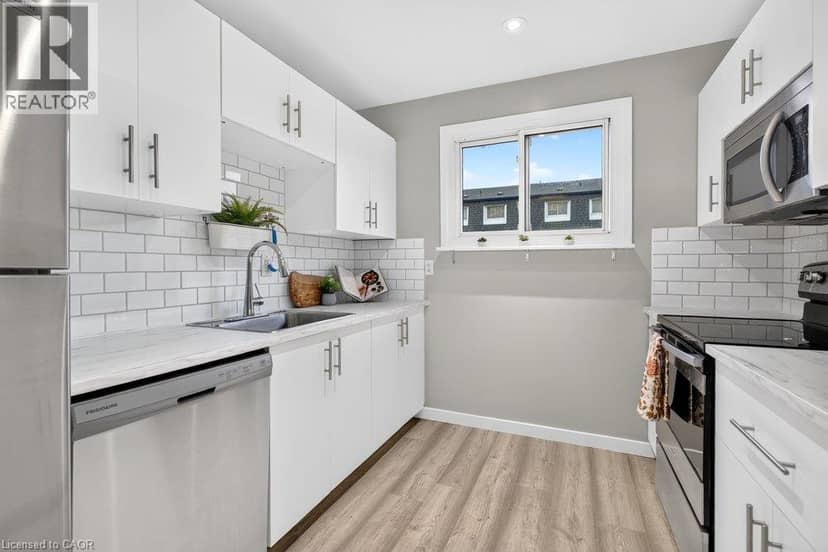 21 ROSEDALE Court — photo 22 of 40