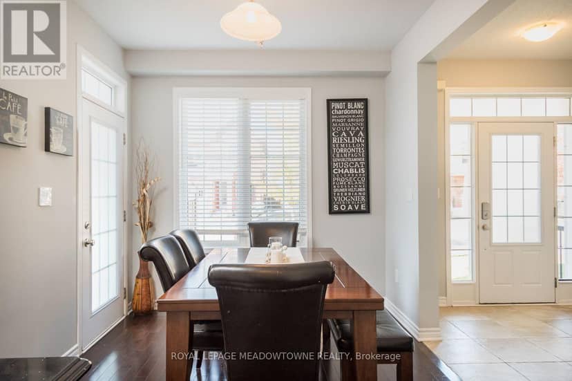 442 Blinco Terrace, Milton, photo 8