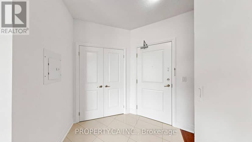 516 - 24 Woodstream Boulevard — photo 28 of 40