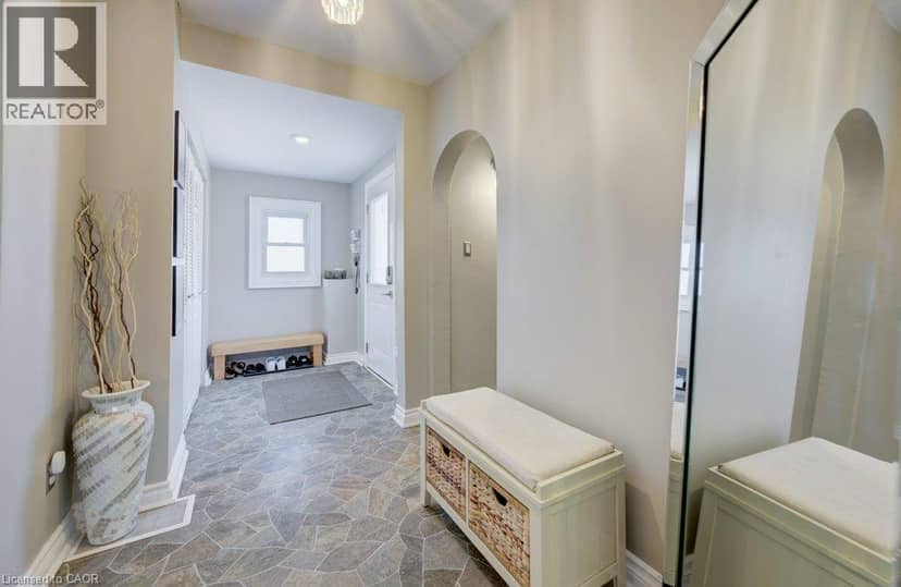 209 BELLEVIEW Avenue — photo 16 of 37