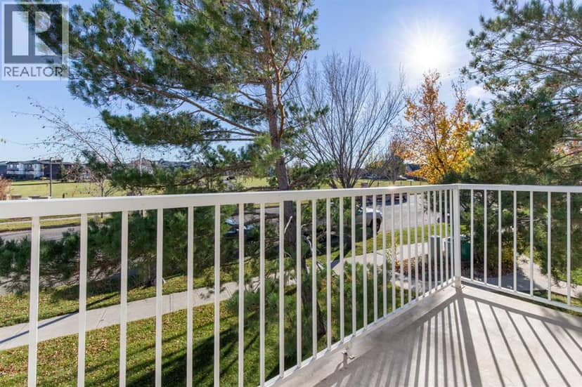 5, 5 Tartan Boulevard W — photo 19 of 36