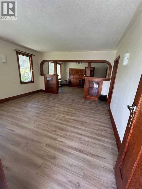 350077 Range Road 250 — photo 9 of 40