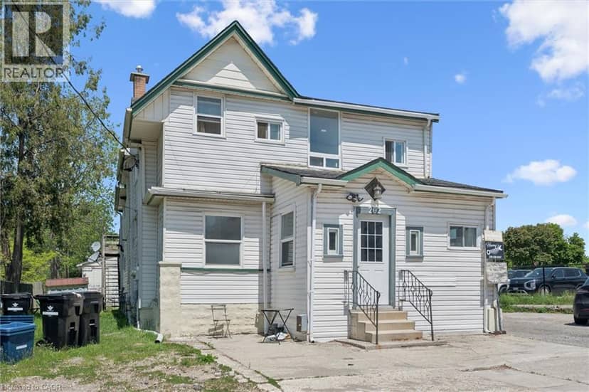 202 BREITHAUPT Street — photo 2 of 19