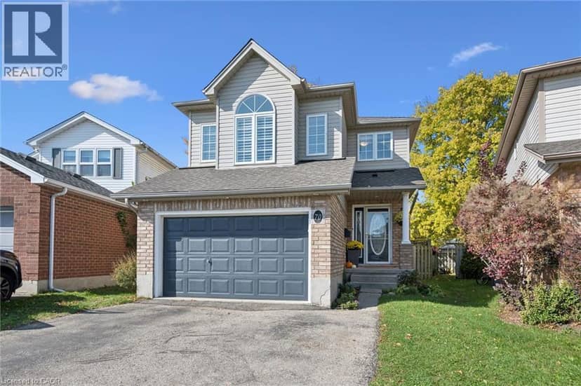 70 INGE Court, Kitchener, photo 2