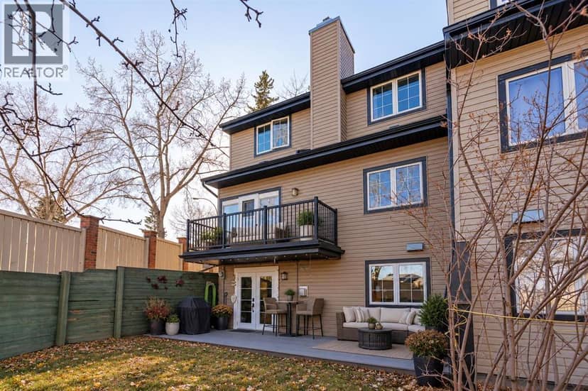 33, 448 Strathcona Drive SW, Calgary, photo 2