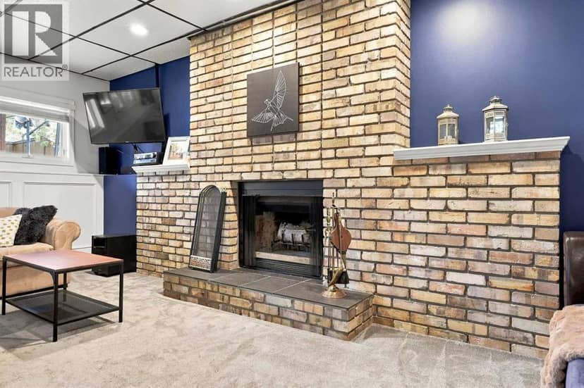 71 Hawkhill Way NW — photo 33 of 40