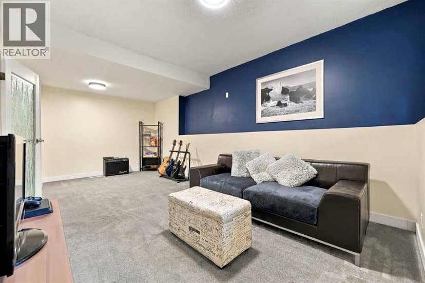 71 Hawkhill Way NW — photo 39 of 40