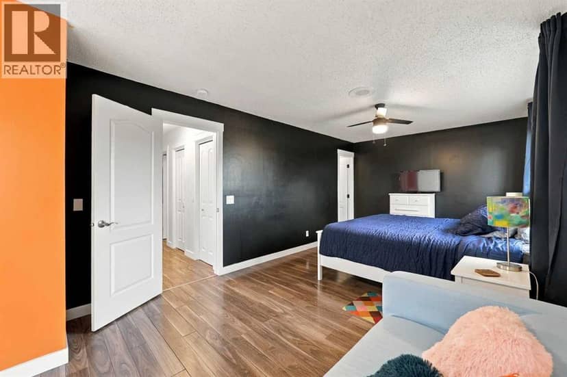 71 Hawkhill Way NW — photo 26 of 40