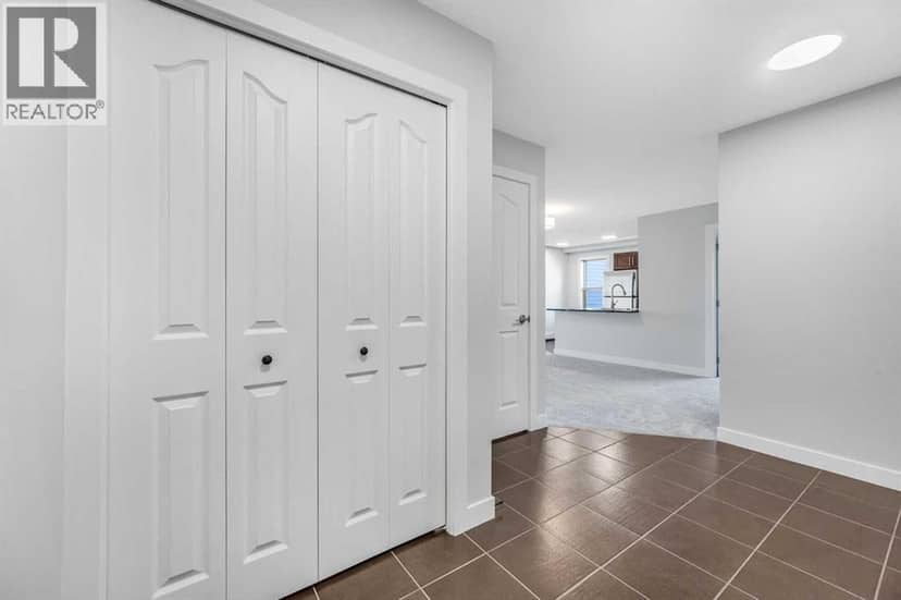 427, 355 Taralake Way NE — photo 13 of 40