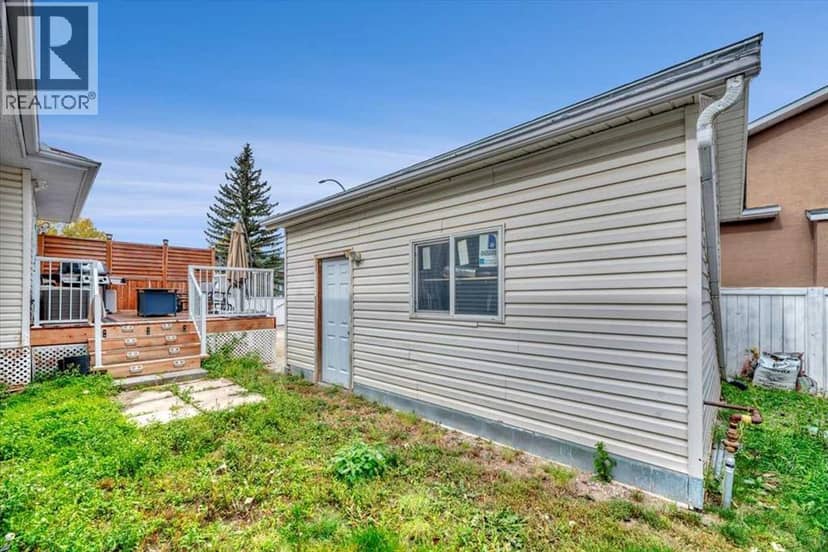 131 Cambria Road, Strathmore, photo 7