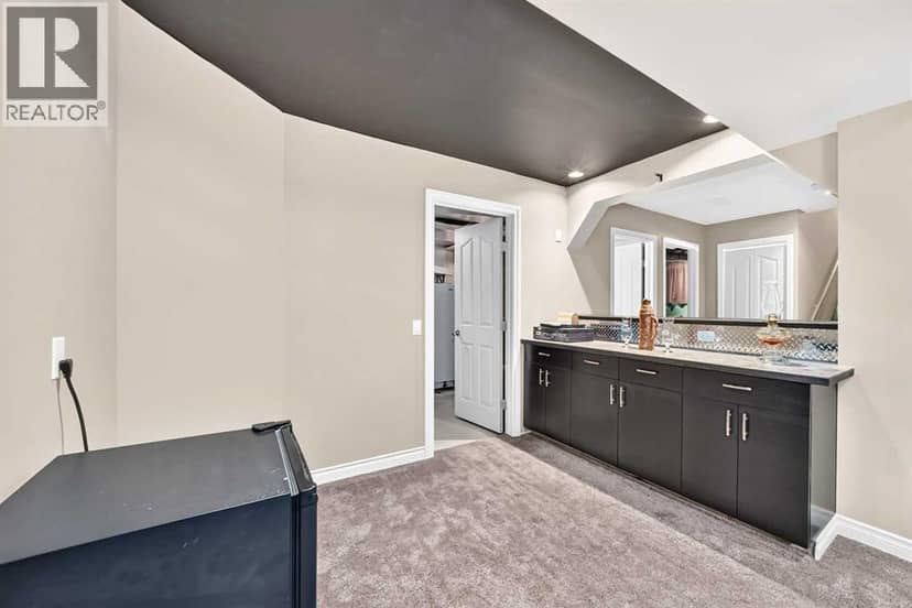 212 ASPENMERE Close — photo 32 of 40