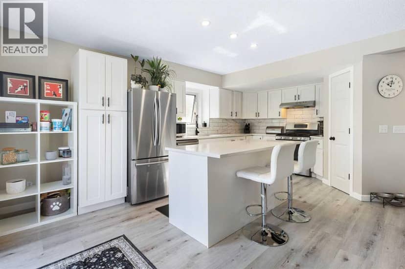 151 Citadel Close NW, Calgary, photo 8