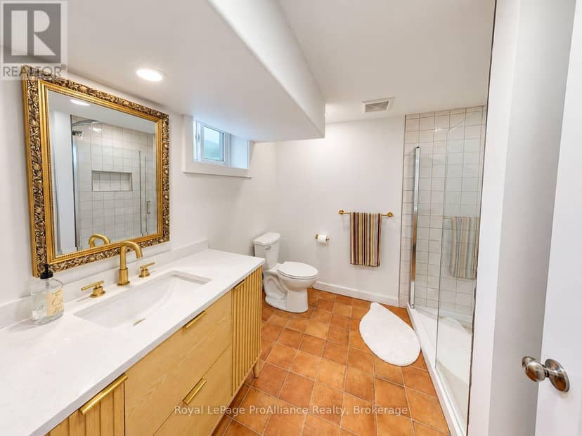 21 Lambert Drive — photo 23 of 28