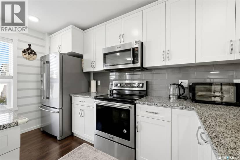 3346 Chuka BOULEVARD — photo 10 of 38
