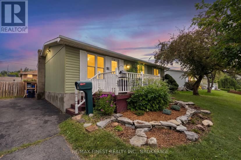 91 Cambridge Crescent, Loyalist