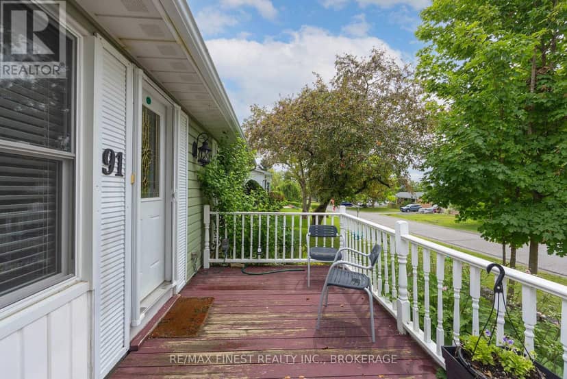 91 Cambridge Crescent, Loyalist, photo 6