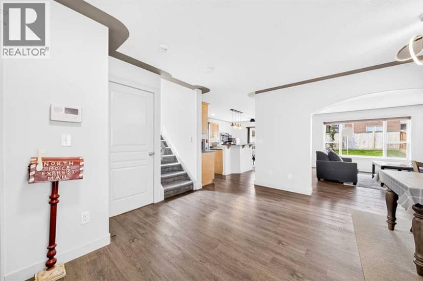 15 Sherwood Common NW — photo 18 of 40