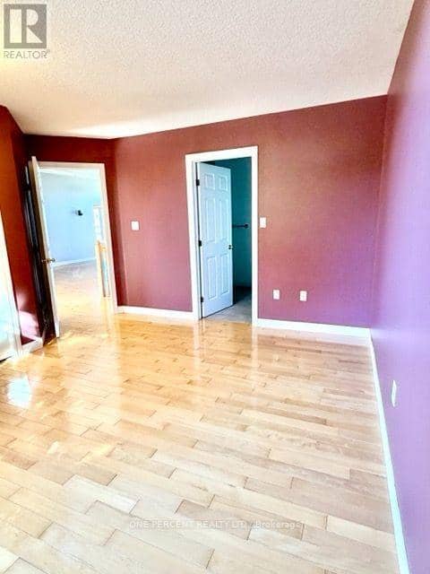 25 Falconridge Court — photo 12 of 37