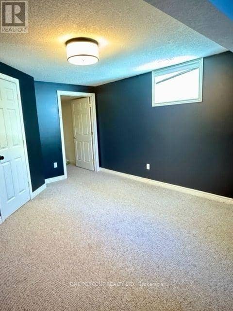25 Falconridge Court — photo 24 of 37