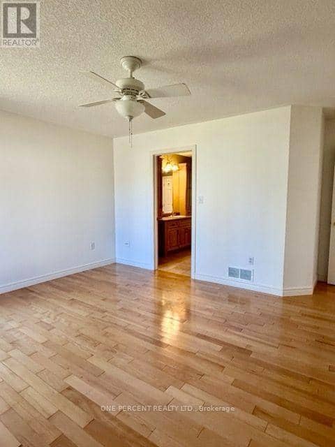 25 Falconridge Court, St. Thomas, photo 7
