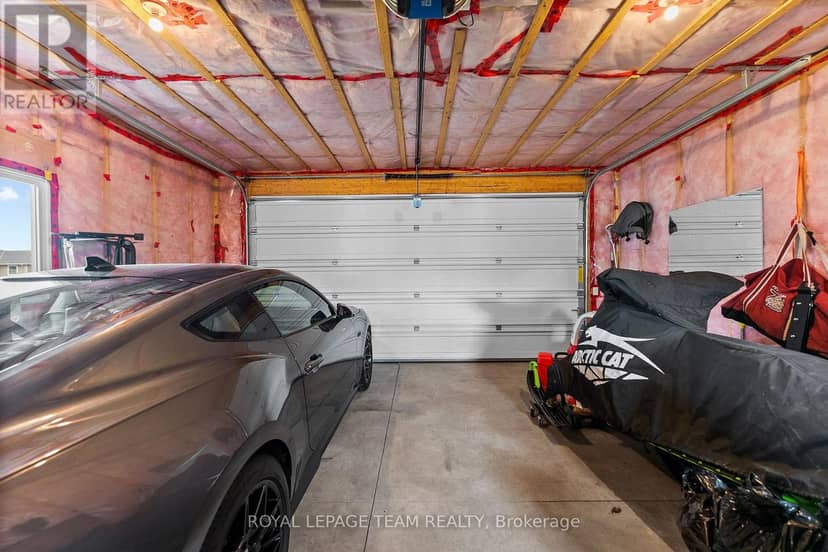 9 Terrance Drive — photo 28 of 40
