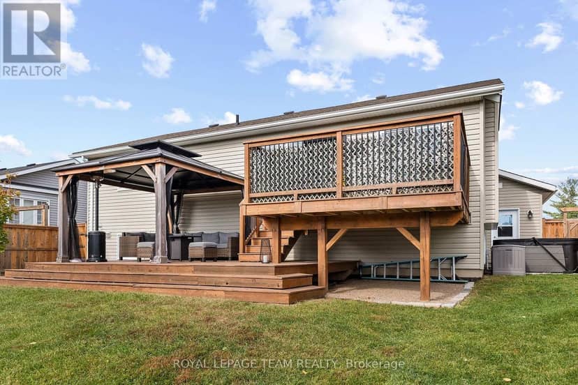 9 Terrance Drive — photo 38 of 40