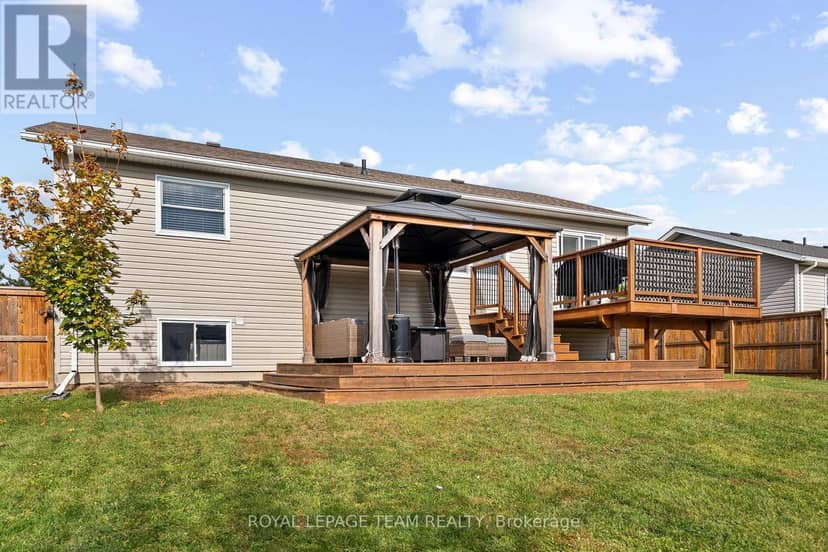 9 Terrance Drive — photo 39 of 40