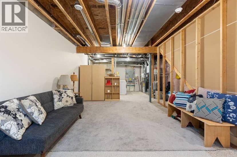1021 Mahogany Boulevard SE — photo 34 of 40