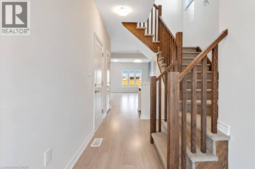 45 JUNE CALLWOOD Way — photo 8 of 40