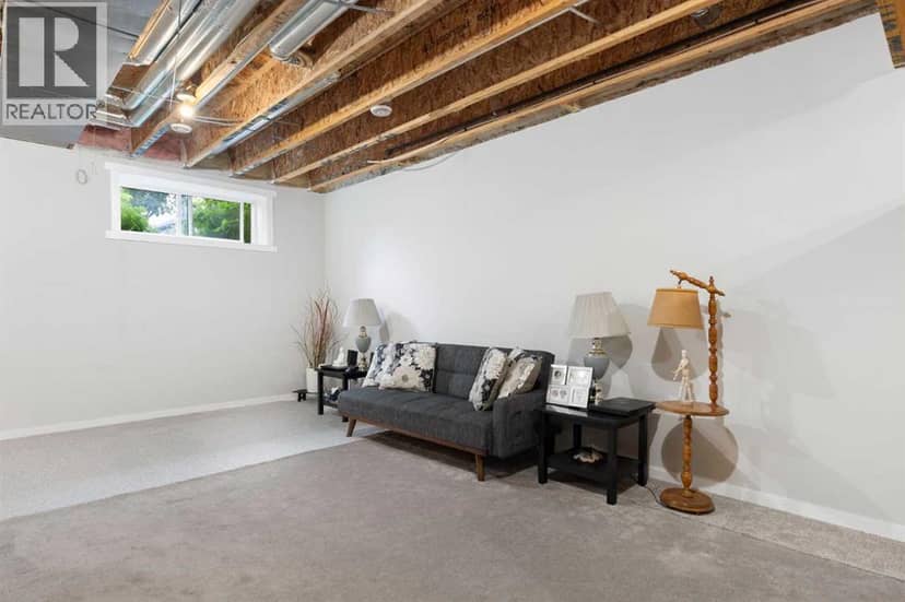 1021 Mahogany Boulevard SE — photo 36 of 40