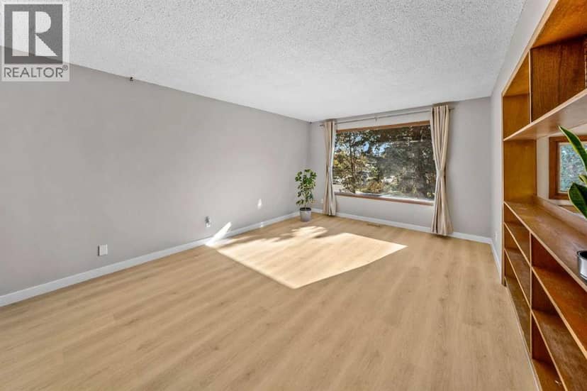 2658 11 Avenue SE — photo 24 of 40