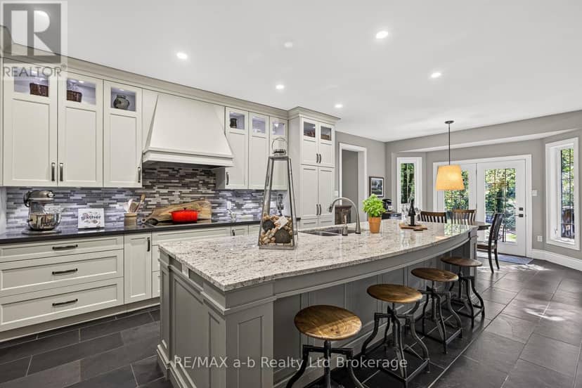 9741 Coyle Road — photo 13 of 40