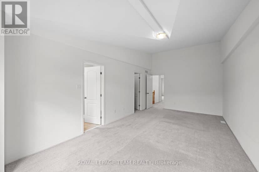 407 Meilleur Private — photo 13 of 30