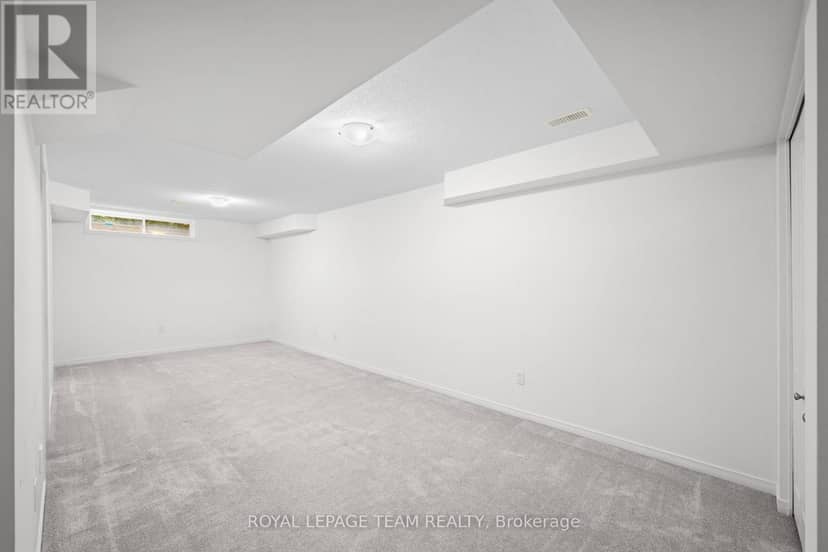 407 Meilleur Private — photo 23 of 30