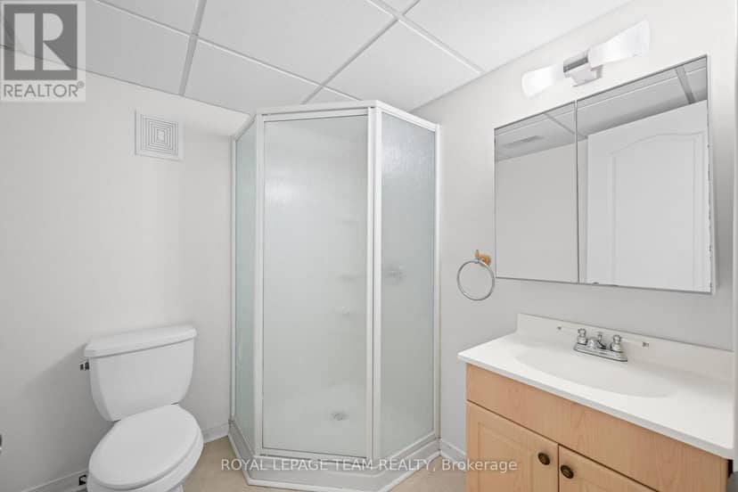 407 Meilleur Private — photo 25 of 30